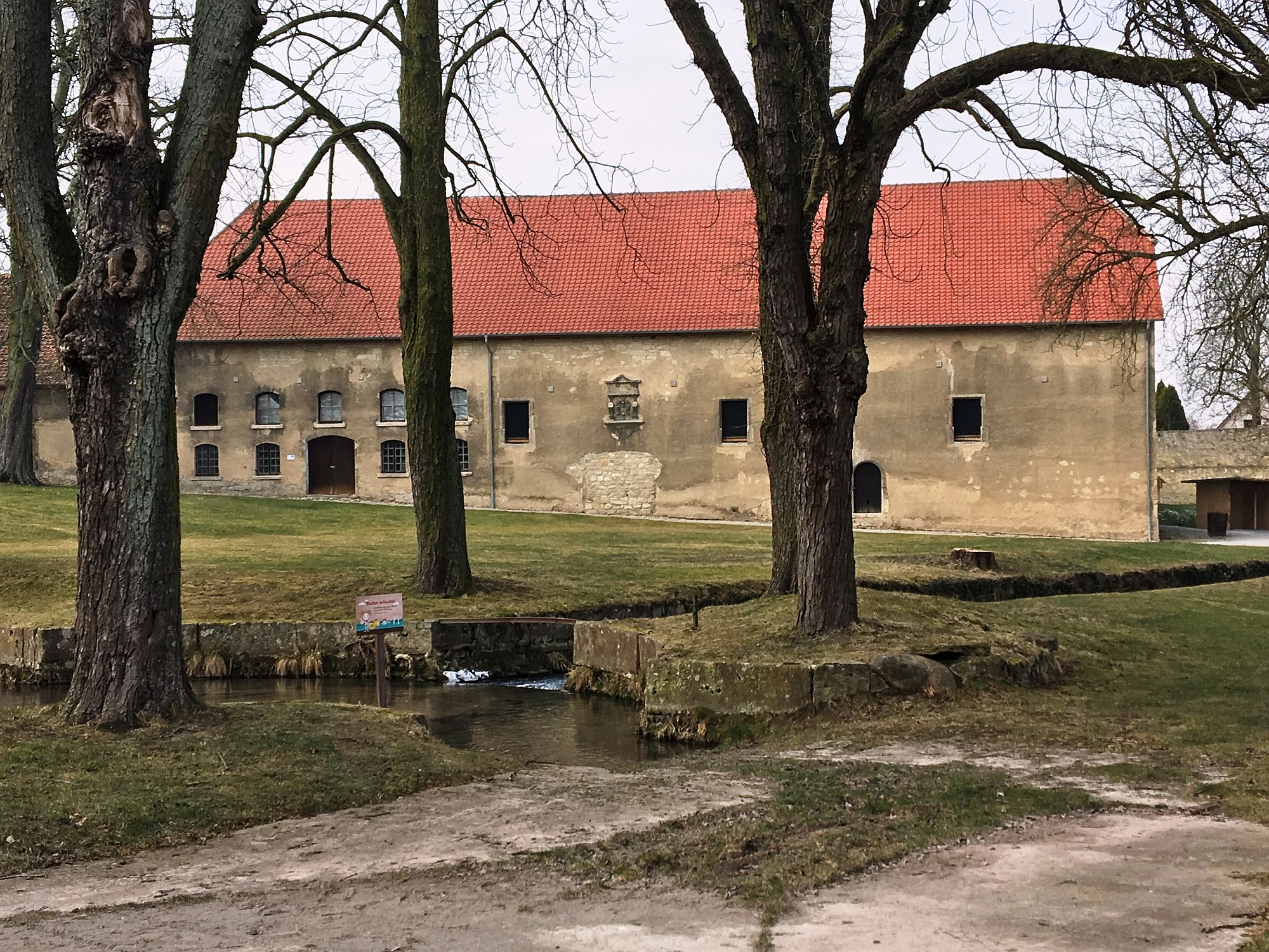 Noerdliches_Harzvorland_Rittergut_Lucklum_Innenhof