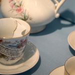 Die Barttasse im Blauen Salon des Heimatmuseums Hornburg / Beate Ziehres